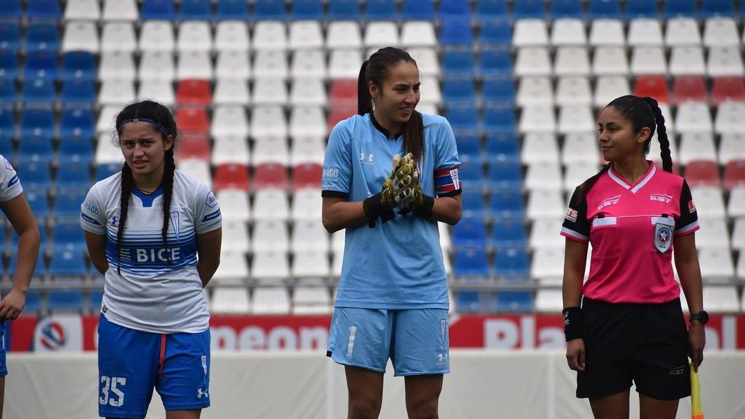 Antonia Canales se despide de Universidad Católica y está lista para fichar por Colo-Colo