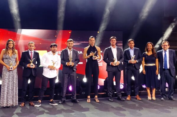 Christiane Endler es elegida como la mejor futbolista del 2021 por el CPD