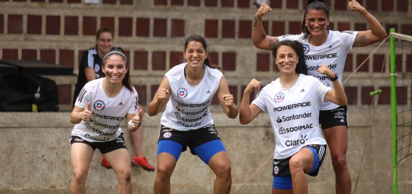 la roja femenina vs ecuador la calera