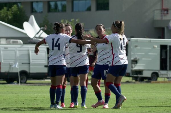 Camila Pavez anota su primer gol en San Lorenzo