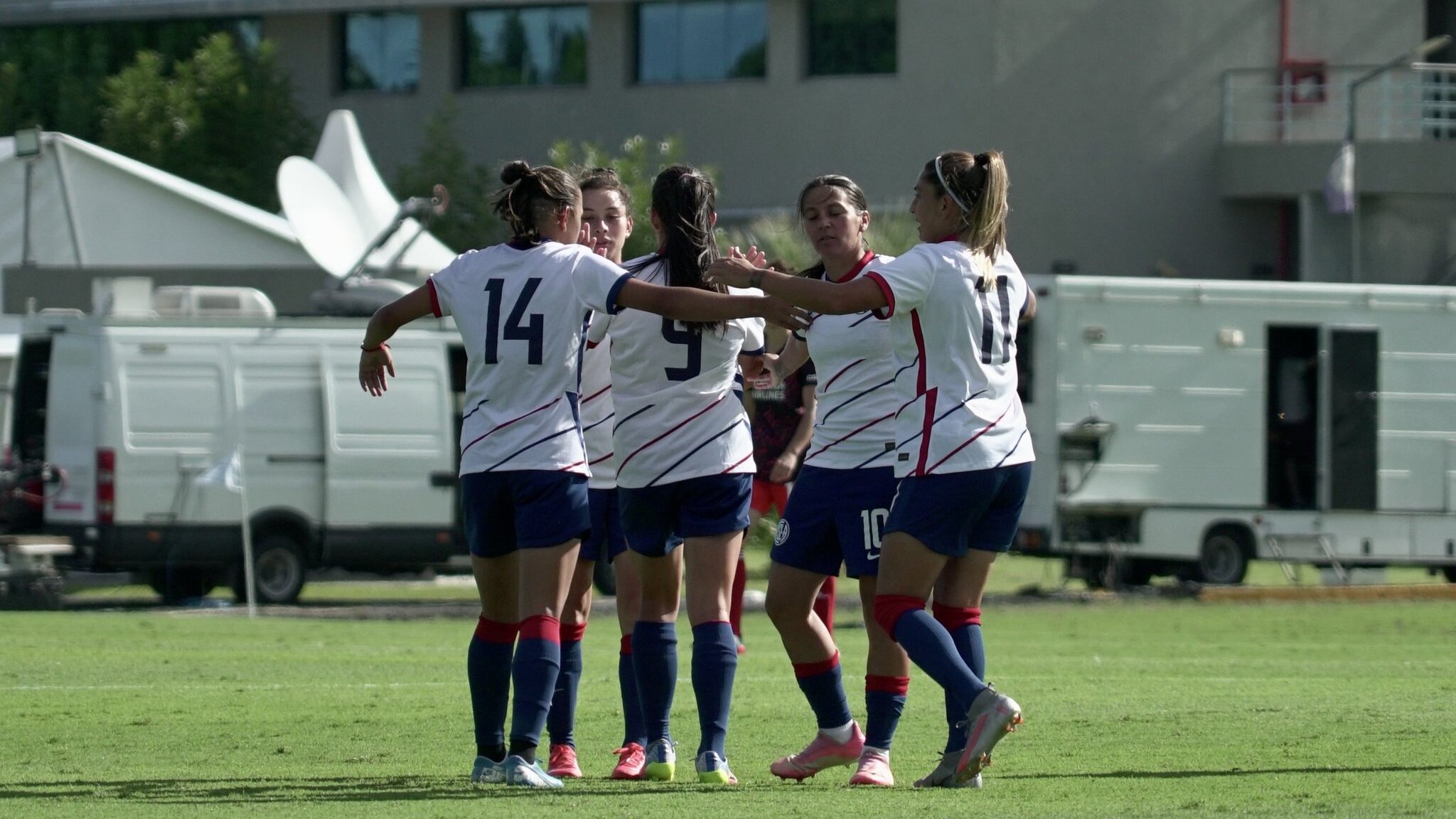 Camila Pavez anota su primer gol en San Lorenzo