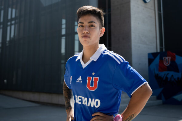 De Colo-Colo a la U: Valentina Díaz es presentada en el CDA