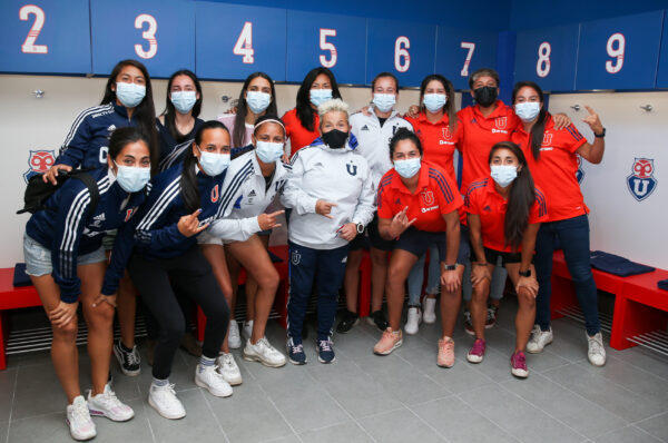 Universidad de Chile inaugura el camarín Isabel Berríos