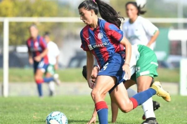 Camila Pavez hace su debut con San Lorenzo en la liga argentina