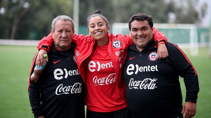 ¡Mucha suerte! Claudia Soto anuncia su retiro del fútbol tras 12 años como futbolista