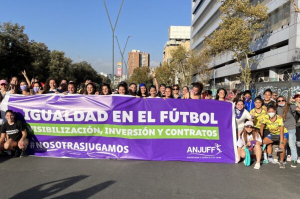 La ANJUFF considera que la ley de profesionalización del futfem es un “hito tremendo para el fútbol chileno”
