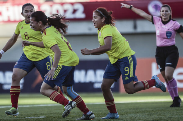 Colombia vence a Uruguay y clasifica al Mundial de Costa Rica 2022