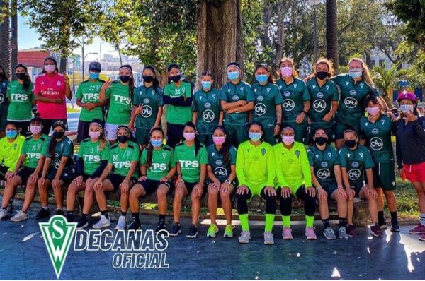 Fin al paro: Plantel de Santiago Wanderers vuelve a las prácticas