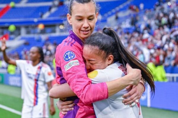 UWCL: Olympique de Lyon de Christiane Endler derrota a PSG en semifinales