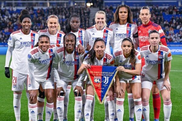 Christiane Endler va como titular con el Lyon ante PSG en semis de Champions League