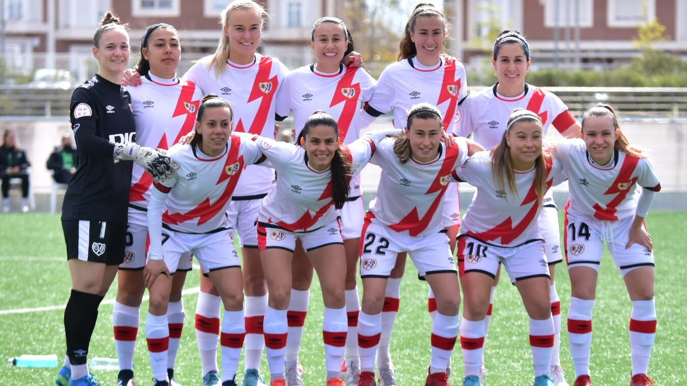 Rayo Vallecano de Camila Sáez y Yanara Aedo está a un paso de perder la categoría