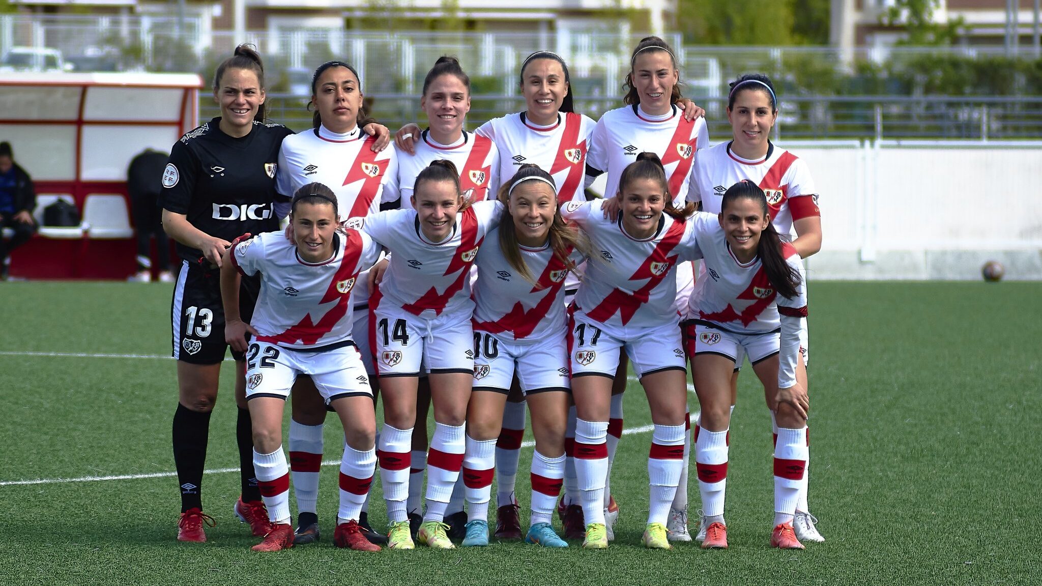 Real Madrid vence por la cuenta mínima al descendido Rayo Vallecano de Sáez y Aedo