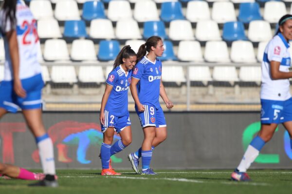 Universidad de Chile se queda con el Clásico Universitario ante la UC en San Carlos de Apoquindo
