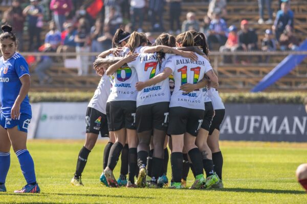 Santiago Morning vence a Universidad de Chile y gana el partidazo