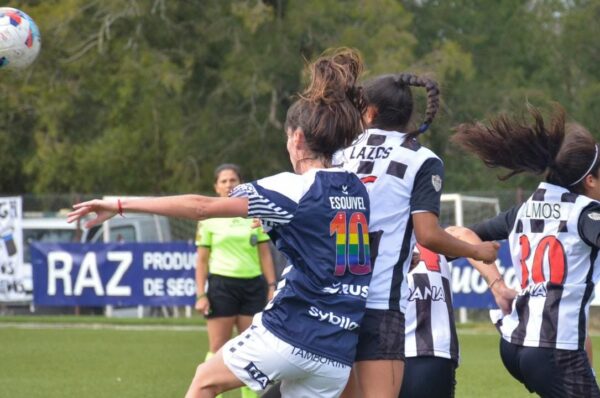 Francisca Olmos y Camila Pavez se van al parón en Argentina con un empate y una derrota