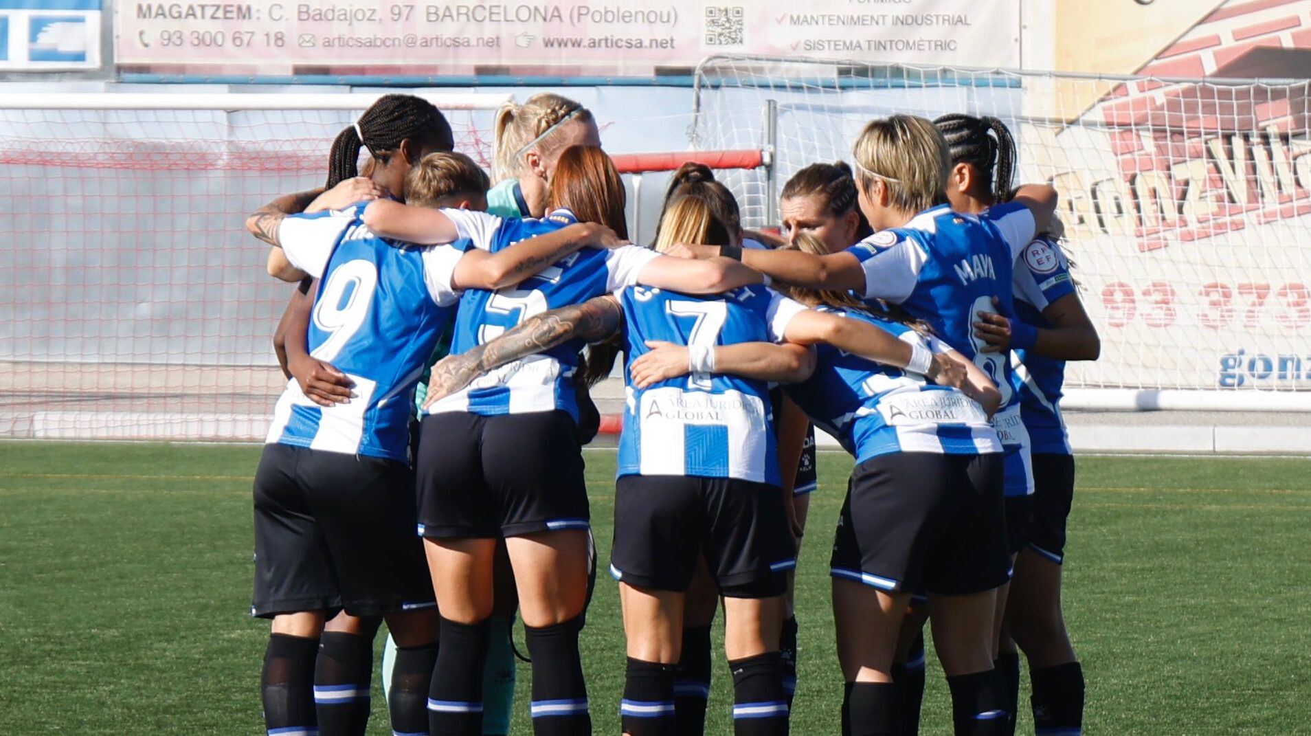 Levante Las Planas golea al Espanyol de Nayadet López Opazo y lo deja sin ascenso