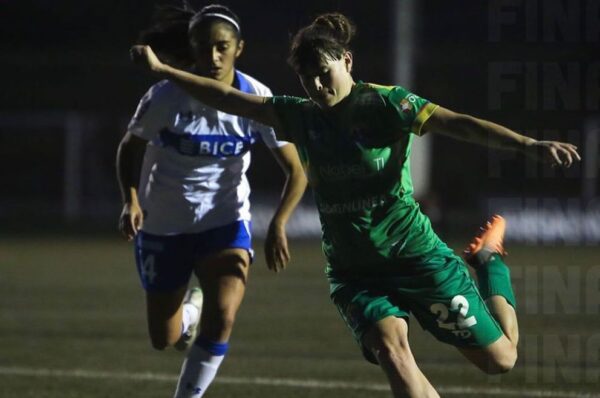 Audax Italiano y Universidad Católica no se sacan ventaja en un ajustado partido