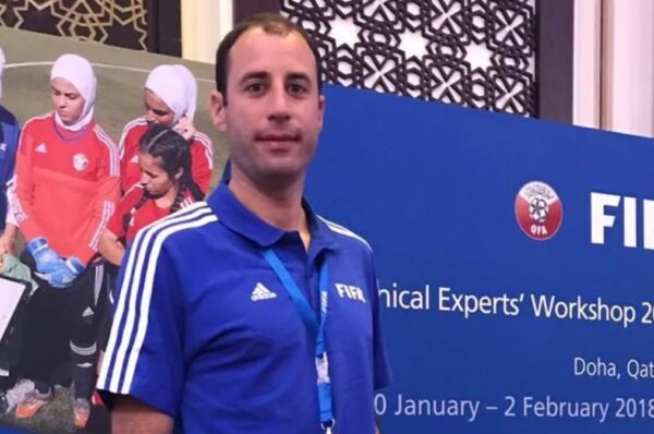 FIFA no sancionó a Diego Guacci, DT argentino acusado de acoso sexual