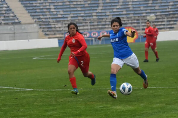 Fernanda Rojas se rompe el ligamento cruzado anterior y será larga baja en la UC