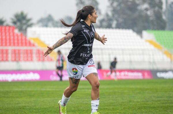 Santiago Morning sigue en la punta tras vencer a Palestino en La Cisterna