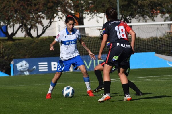 Universidad Católica vence a Deportes Antofagasta y se ilusiona con la clasificación