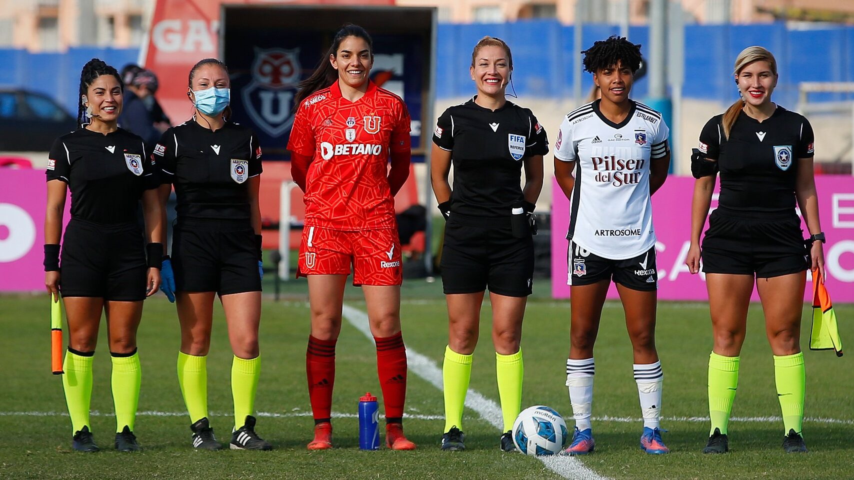 Madelaine Rojas consigna en el informe arbitral todo lo ocurrido en el Superclásico