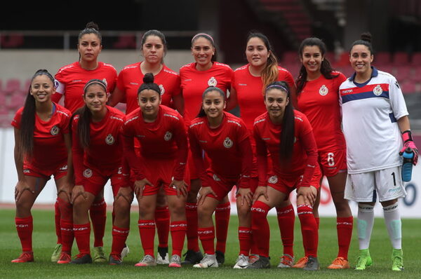 Jugadoras de Deportes La Serena exigen echar al DT por malos tratos
