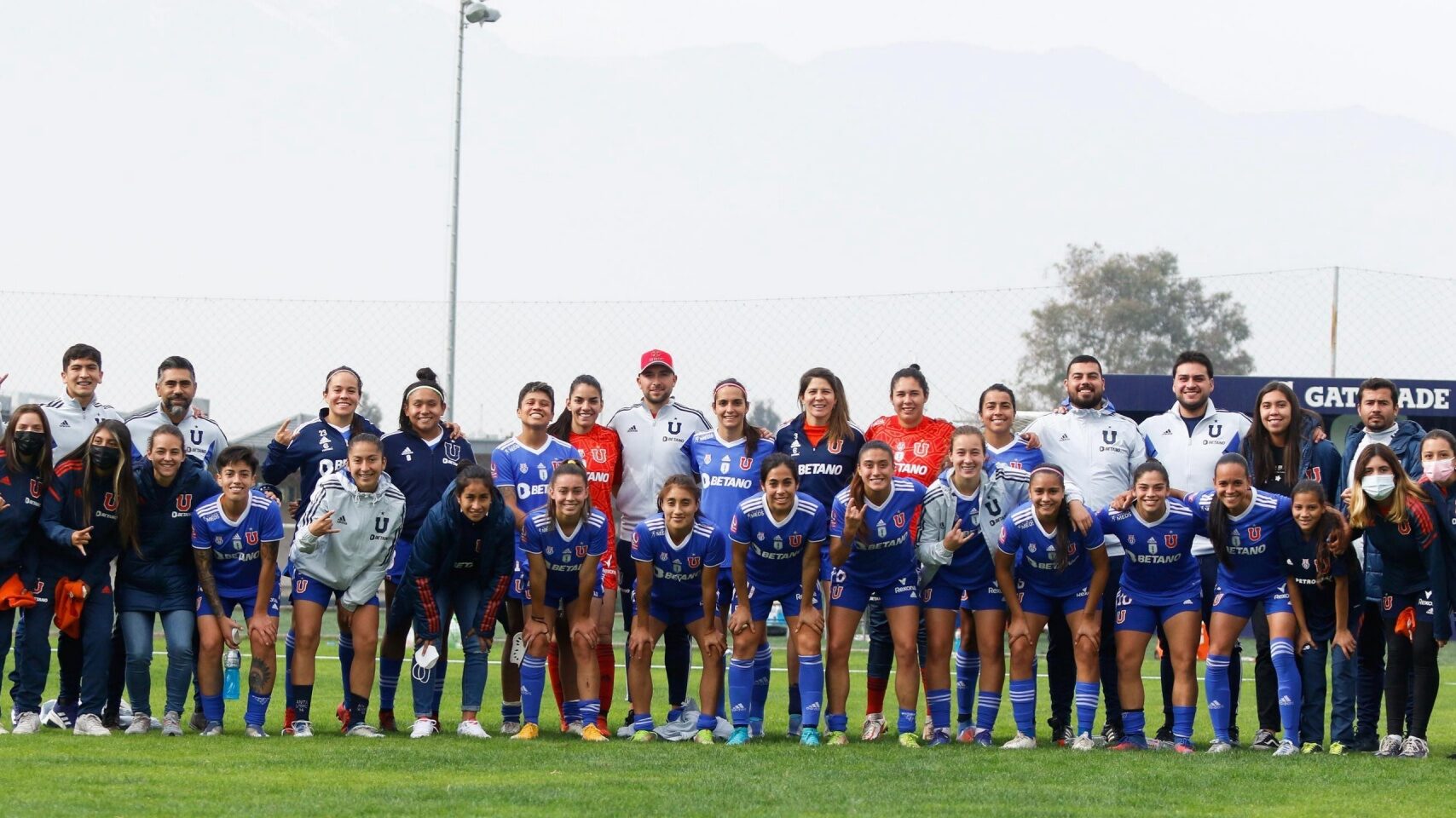 Universidad de Chile confirma tres nuevos casos de covid-19 en su plantel