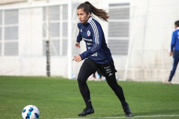 Fernanda Ramírez ya piensa en la Copa América: “Estamos trabajando lo físico y lo táctico”