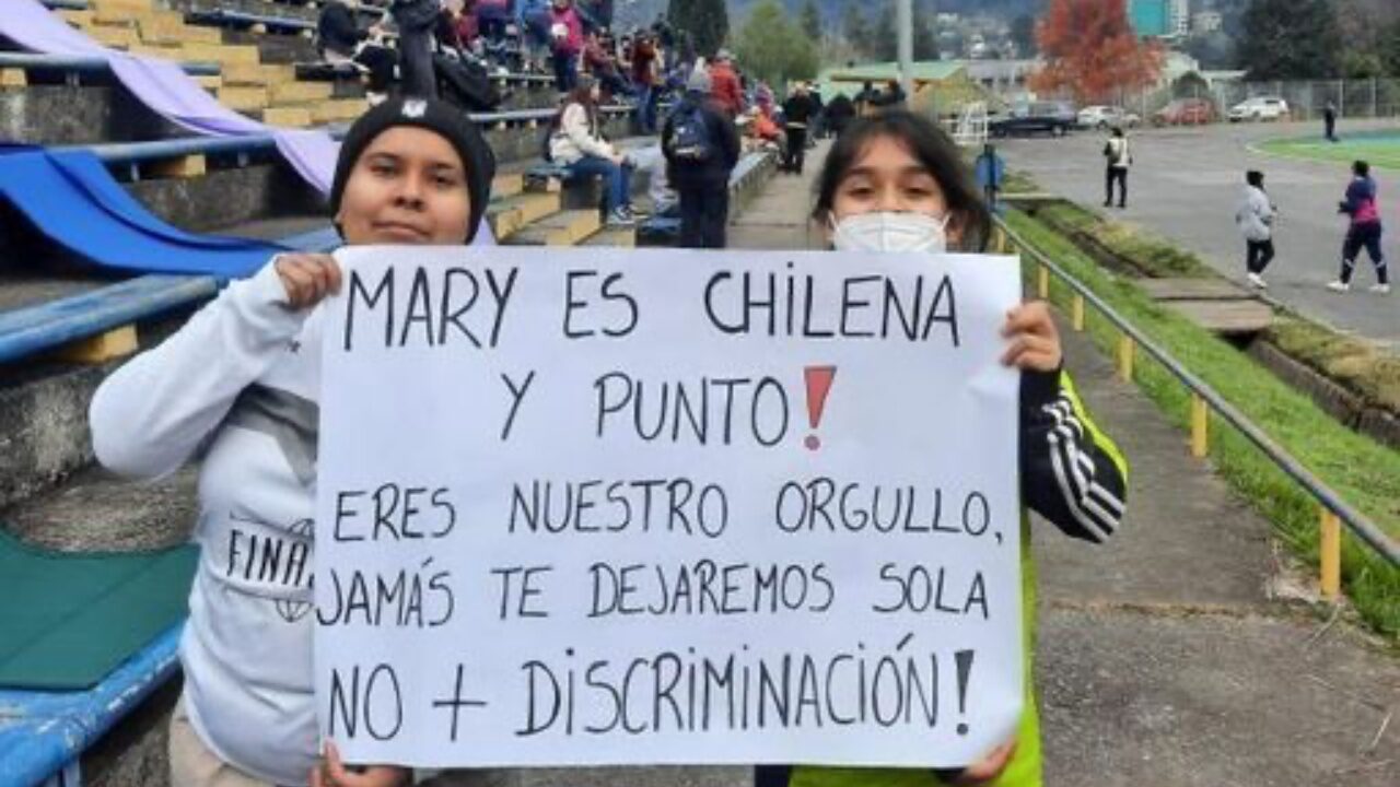 mary valencia migración discriminación