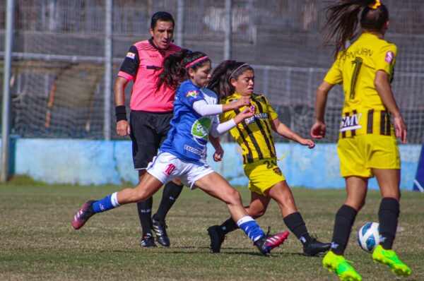 Fernández Vial triunfa en Antofagasta y asegura su presencia en los play-offs