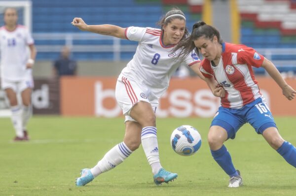 Paraguay derrota a Chile en su debut en Copa América Femenina