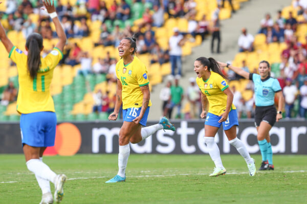 Brasil sigue invicto tras golear a Venezuela y es semifinalista de Copa América Femenina