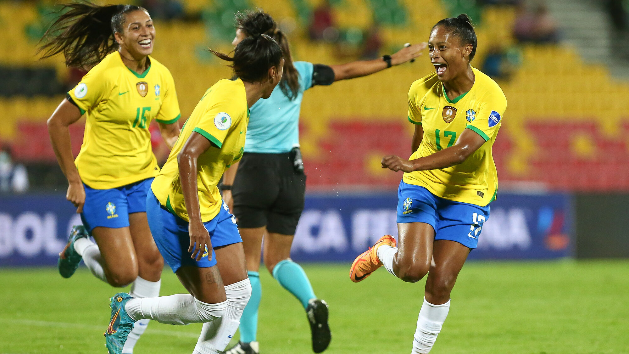 Brasil es finalista de Copa América tras vencer sin complicaciones a Paraguay