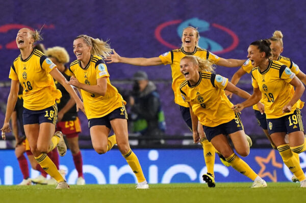Agónico triunfo de Suecia para avanzar a semis de la Eurocopa