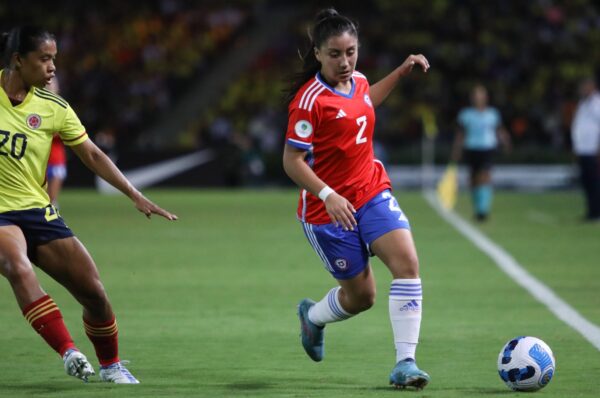 Valentina Navarrete se pierde el partido de la Roja vs Venezuela por covid-19