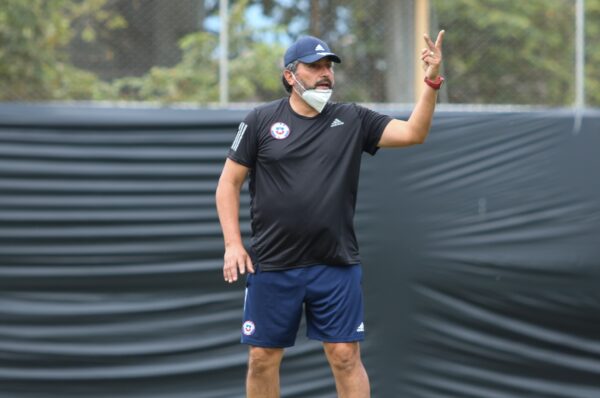 José Letelier anticipa el partido de La Roja ante Ecuador: “Tenemos la prueba de fuego”