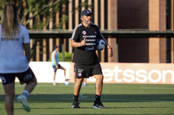 La autocrítica de José Letelier luego de la derrota ante Paraguay: “El análisis no es bueno”