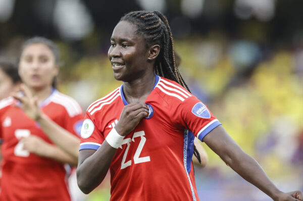 Mary Valencia y su debut goleador en La Roja: “Feliz por hacer un gol en mi primera Copa América”