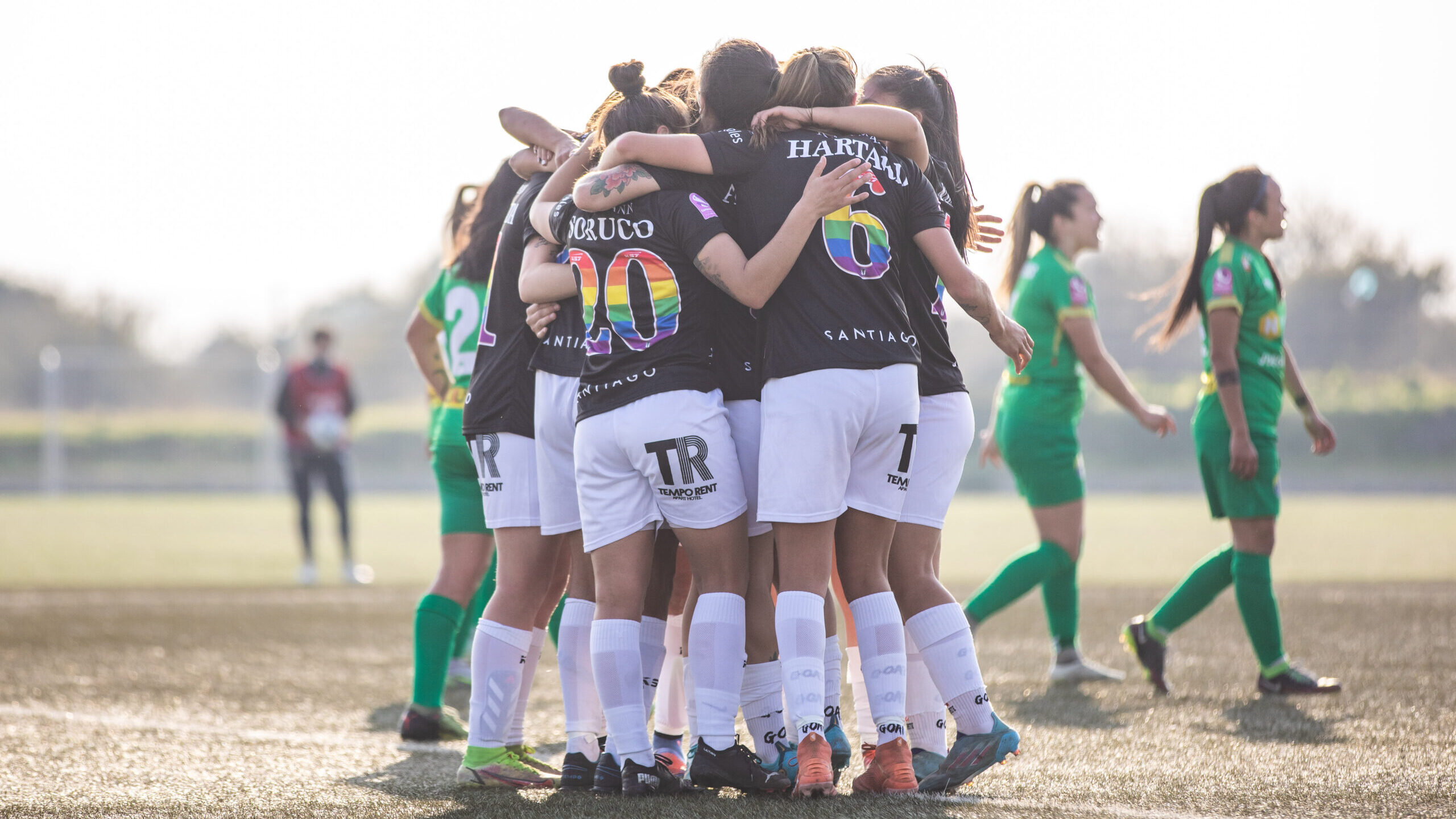 Santiago Morning derrota a Audax Italiano en una lluvia de goles