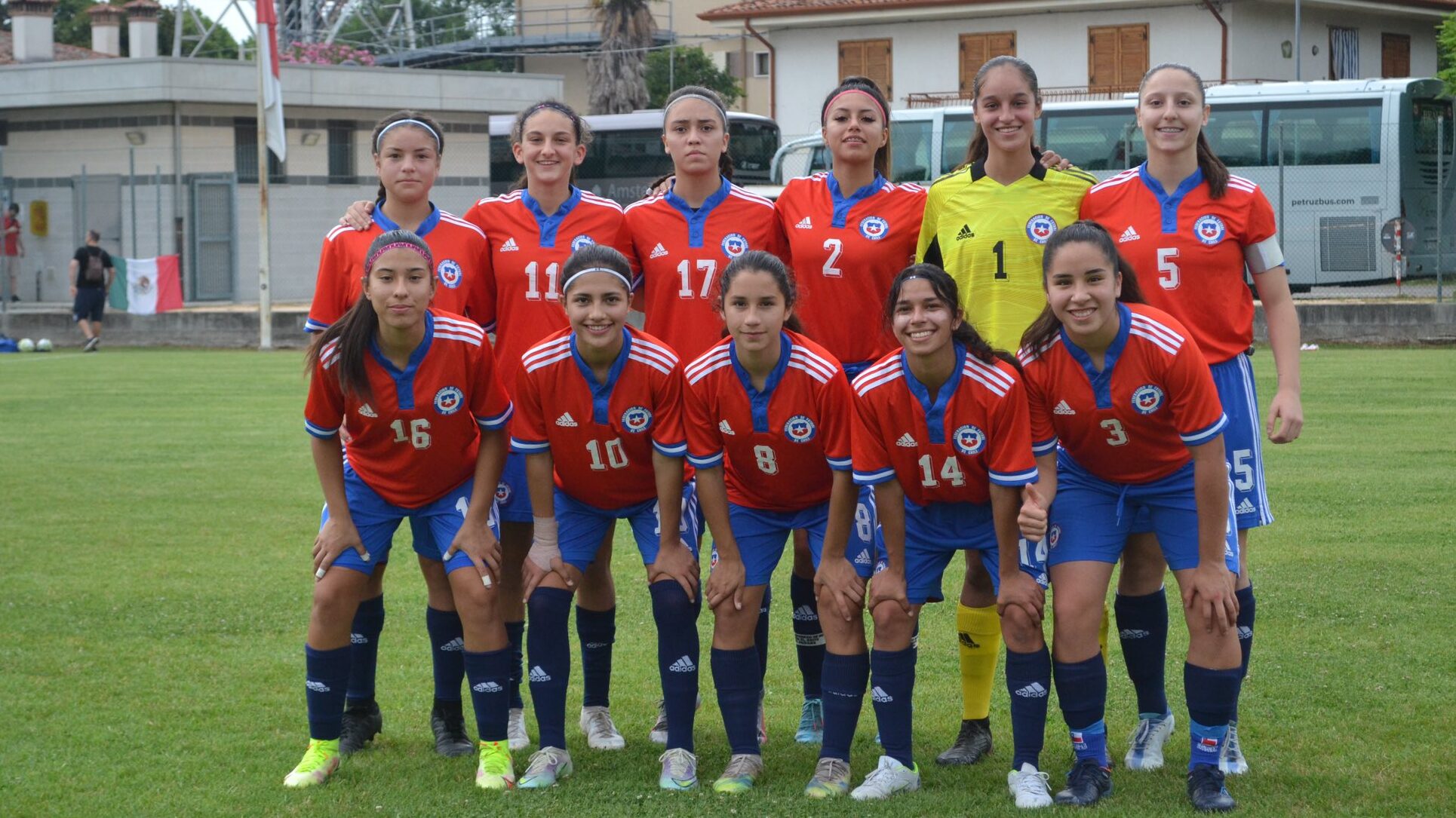 la roja sub 17 revelations cup