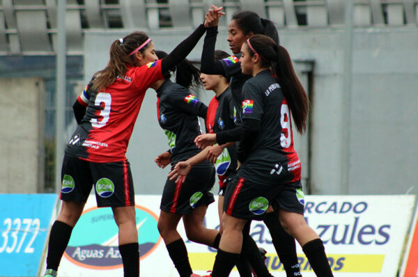 Deportes Antofagasta vence a Iquique en apretado partido