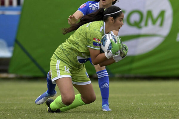 La bullada renuncia de las arqueras de Deportes Antofagasta por malas condiciones