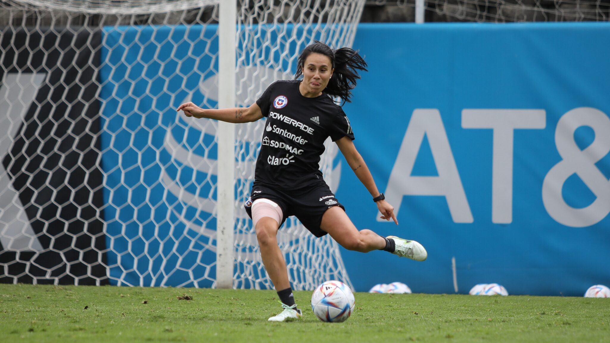 Camila Sáez y el duelo ante México: “Es fundamental sacar el partido adelante”