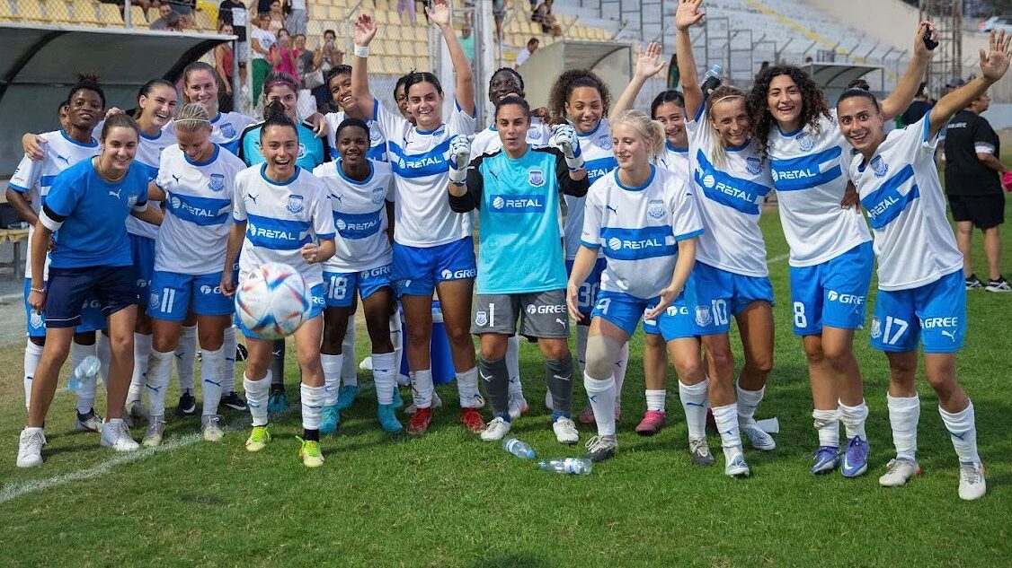 Apollon Ladies anuncia la salida de María José Rojas del club