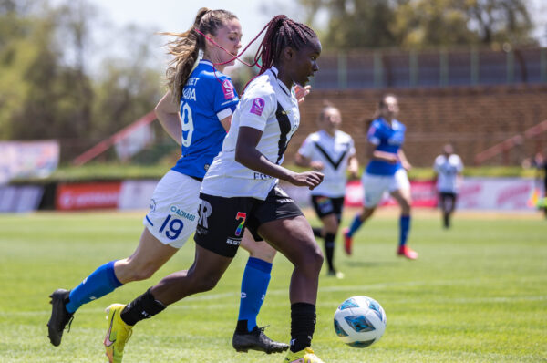 Santiago Morning golea a la UC y toma la punta del Campeonato Femenino