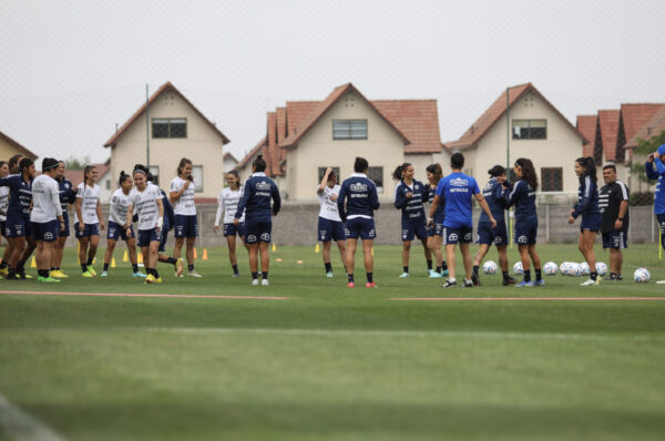 ¿Cómo y dónde ver en vivo el primer amistoso entre La Roja y Filipinas?