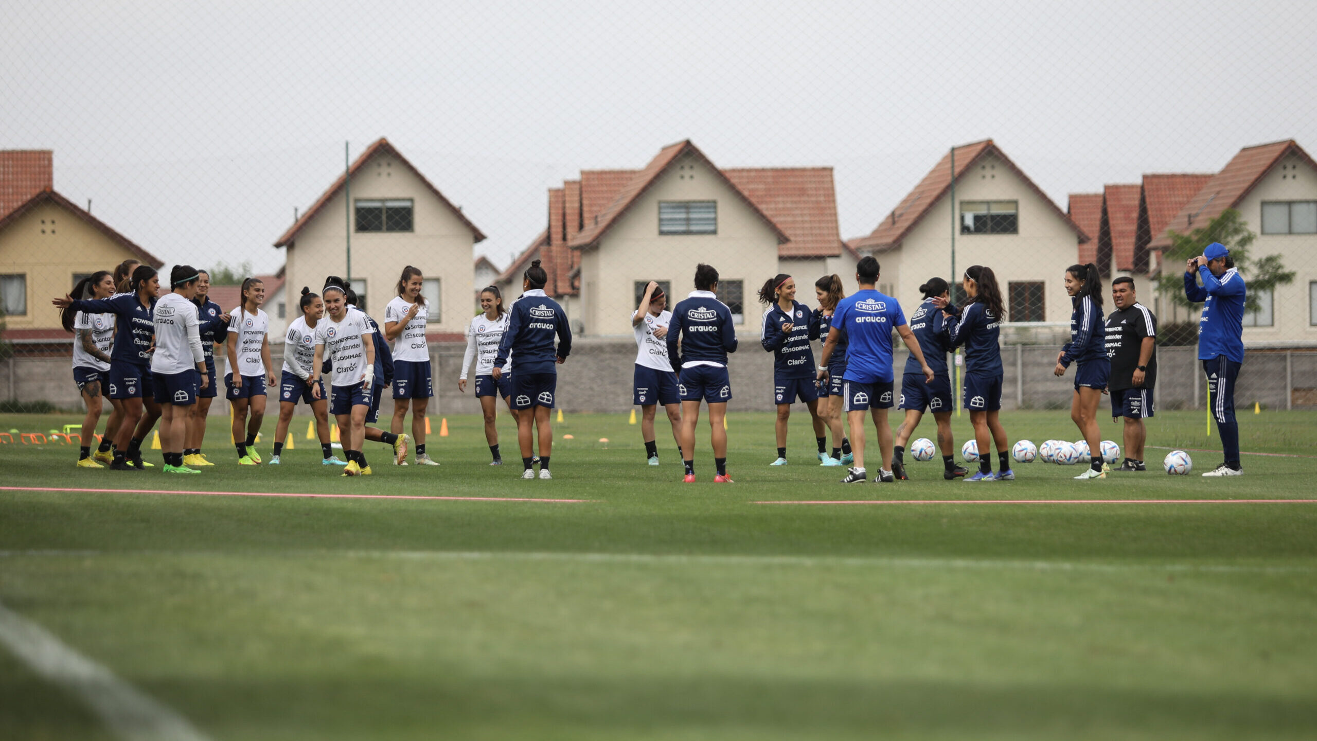 ¿Cómo y dónde ver en vivo el primer amistoso entre La Roja y Filipinas?