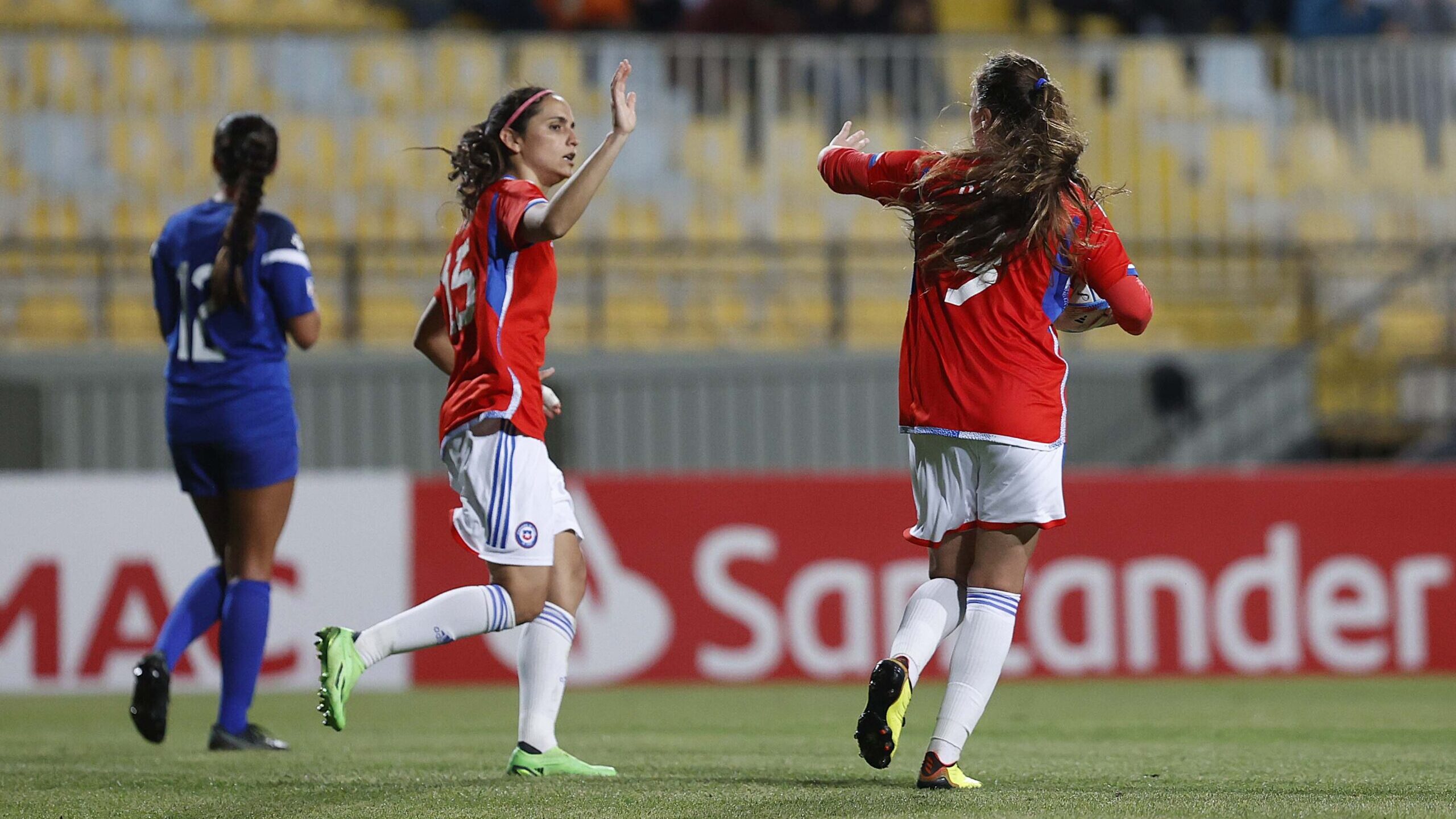 Daniela Zamora y los amistosos de La Roja: “Es súper importante sentir el cariño de la gente”