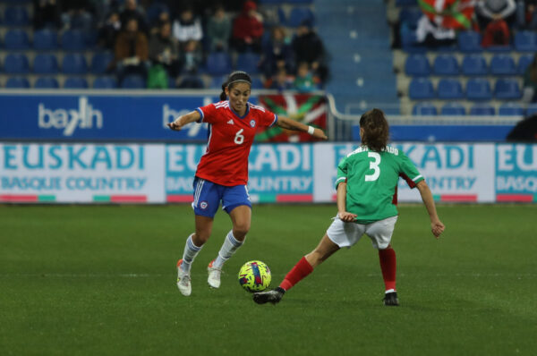 País Vasco golea a la Roja que cierra el 2022 con el pie izquierdo
